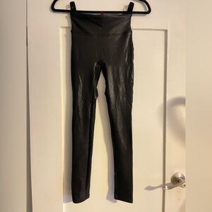 EUC Spanxe Faux Leather Leggings
